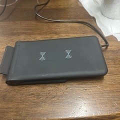 ワイヤレス充電器の画像