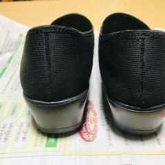 黒パンプスMの画像