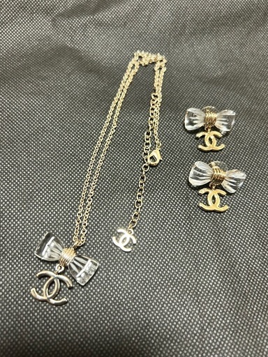 ネックレスピアスセット