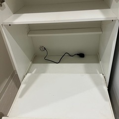 食器棚の画像