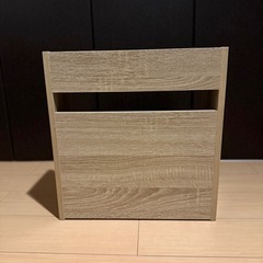 ケーブル収納ボックスの画像