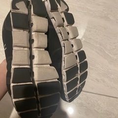 スニーカー　On オン　シューズ　靴　の画像