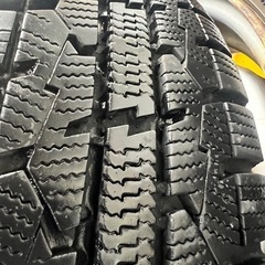 (取引中)155/65R14スタッドレスタイヤの画像