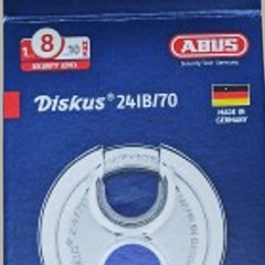  新品.ドイツ製の頑丈なカギの画像