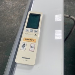 取り付け込み　フィルター自動掃除　パナソニックエアコン5.6kw 14ー18畳用　200Vの画像