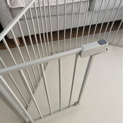 ペットサークル　シンプルモダン　犬の画像