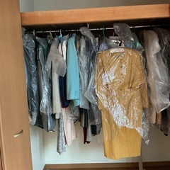婦人服の画像