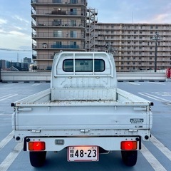 キャリートラックの画像
