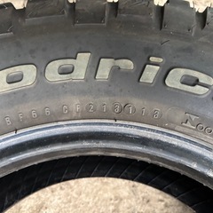  グッドリッチ KM2   30×9.50R15の画像