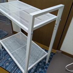 美品 IKEA 2段ラック ホワイトの画像