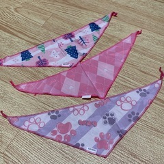 【新品未使用】犬猫用 バンダナセットの画像
