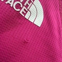 THE NORTH FACE 長袖トップスの画像