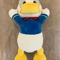 髪ふさふさ丸顔ドナルドダックぬいぐるみの画像