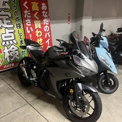 YZF-R25用AKRAPOVICサイレンサーの画像
