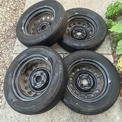 155/65R13 タイヤ20年製 鉄ホイール ４本 1台分セット（ホイールカバー付き）    　の画像