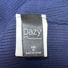 SHEIN DAZY ニット トップス Mサイズ 未使用の画像