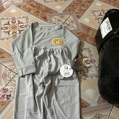子供の服の画像