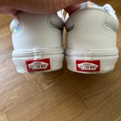 VANSホワイトスニーカーの画像