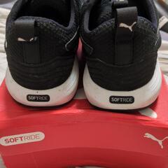 PUMA Soft Ride スニーカー ブラック28cmファイティンのナノコーティング済みの画像