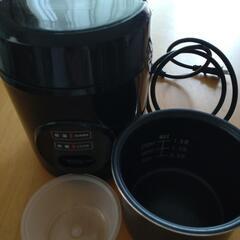 山善　小型炊飯器　1.5合炊きの画像