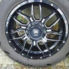 275/55R20  スタッドレスタイヤの画像