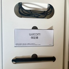 【ほぼ未使用】板タブ Wacom Intuos Medium ベーシックの画像