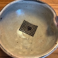 陶器でできた植木鉢の画像