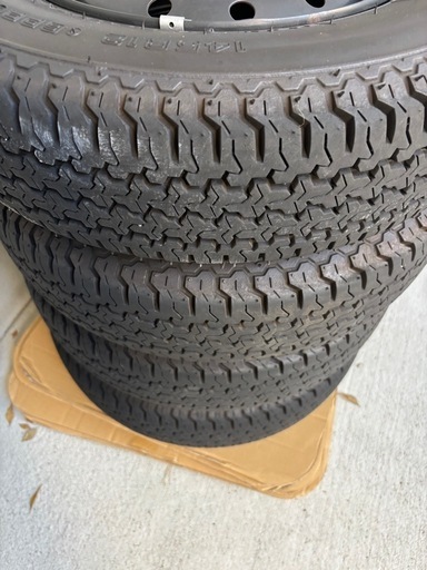 バリ山　ヨコハマタイヤ　スーパーバン355　スチールホイール付き  4本セット