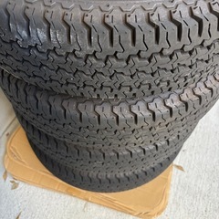 バリ山　ヨコハマタイヤ　スーパーバン355　スチールホイール付き  4本セットの画像