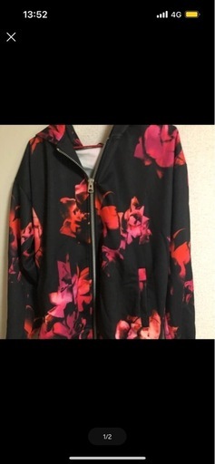 シヴァーライズ薔薇柄パーカー