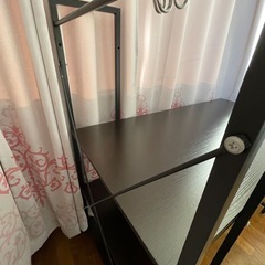 パソコンデスクの画像
