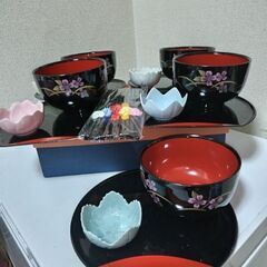 未使用　桂由美 　和食器　懐石セット5客　お椀　５色小鉢　箸おぼん付きの画像