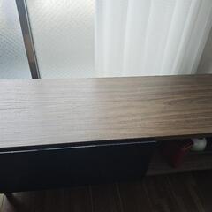 テレビボードの画像