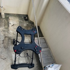 冷蔵庫とその他の画像