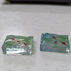 涼しげ金魚の箸置き2個セットの画像