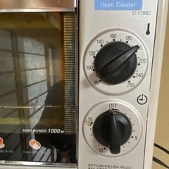 電子レンジとオーブントースターの画像