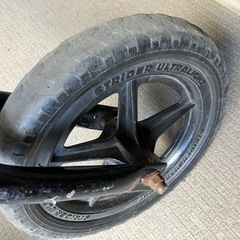 　子供用　キックバイク　ストライダー　の画像