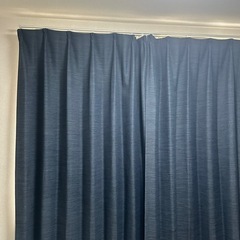 遮光1級カーテン　紺色の画像