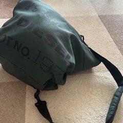 DIESEL オリーブグリーン ヘルメット　グローブ　収納袋の画像