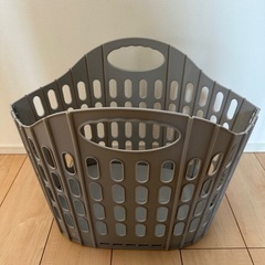 洗濯カゴの画像
