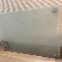 ガラス製ホワイトボード　IKEA イケア　35×65センチの画像