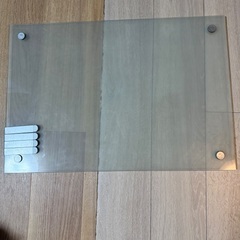 ガラス製ホワイトボード　IKEA イケア　35×65センチの画像
