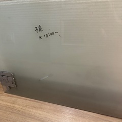 ガラス製ホワイトボード　IKEA イケア　35×65センチの画像
