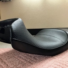 カワサキzzr1100シートの画像