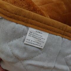 冬物敷きパッド２枚 未使用と中古の画像