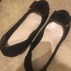 リボン　パンプスの画像