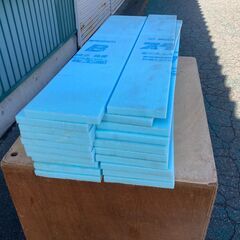 スタイロフォーム　中古　20ミリ厚 20本600円の画像