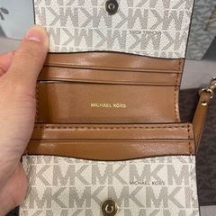新品MK財布の画像
