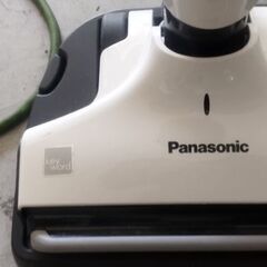 パナソニック コードレス充電式掃除機別館に置いてますの画像
