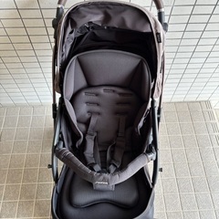 アップリカ A型ベビーカー オプティアクッショングレイスの画像